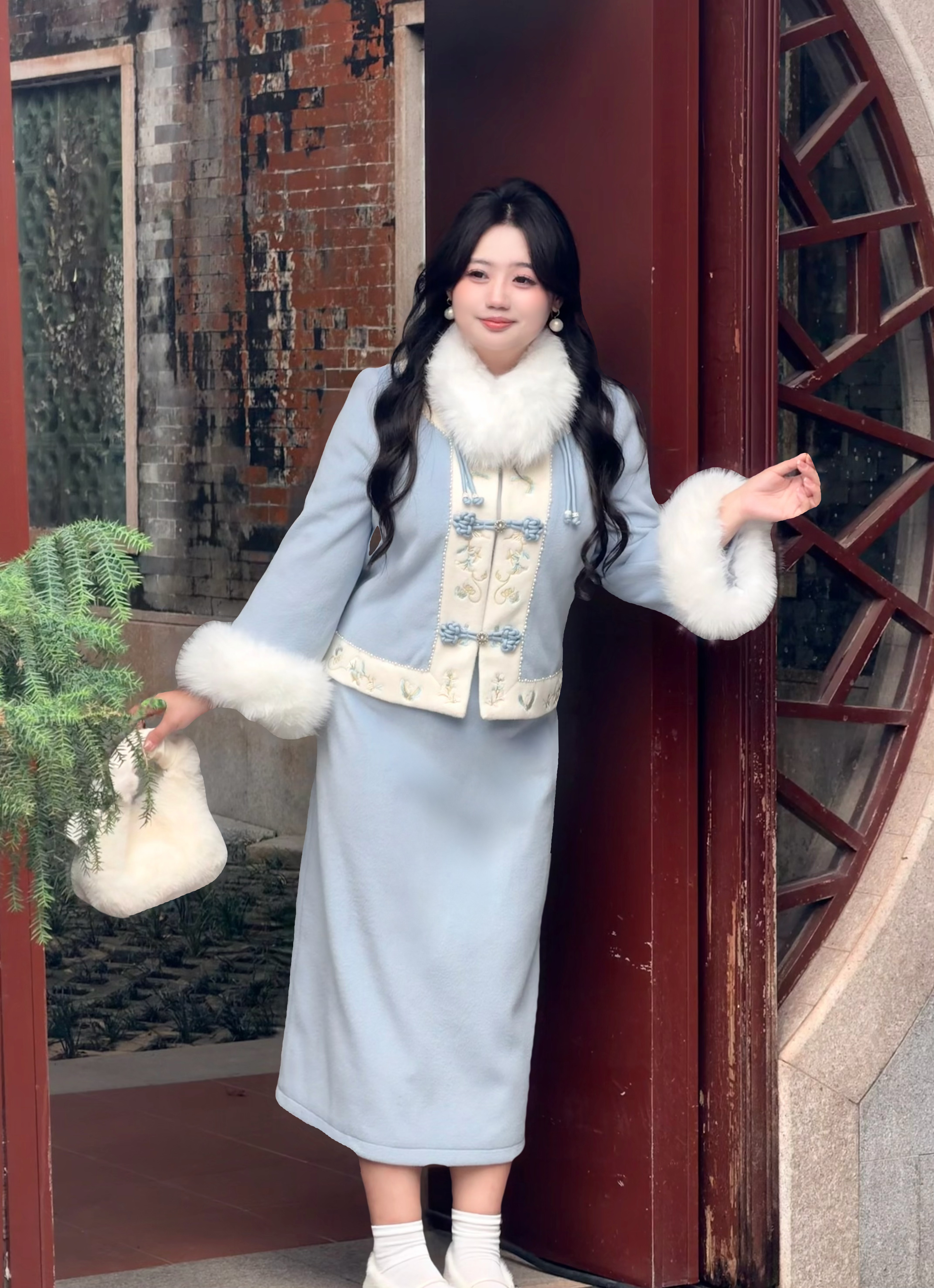码加加52180胖MM2025秋冬新款新中式羽绒外套显瘦旗袍连衣裙套装