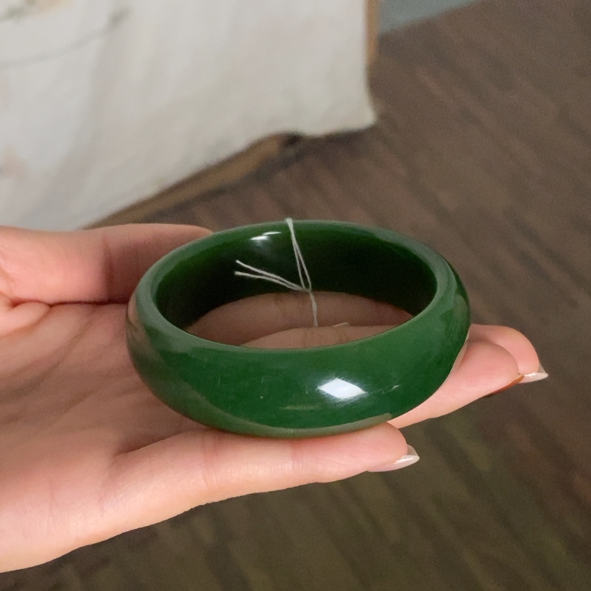 【闪购商品】未镶嵌手镯和田玉（碧玉）
