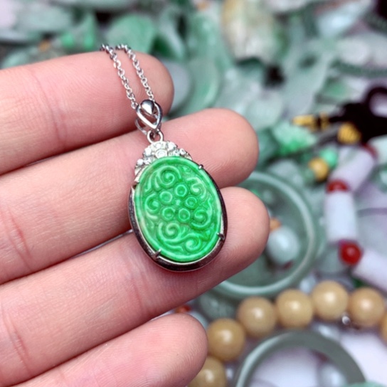 翡翠吊坠(不含链)未镶嵌