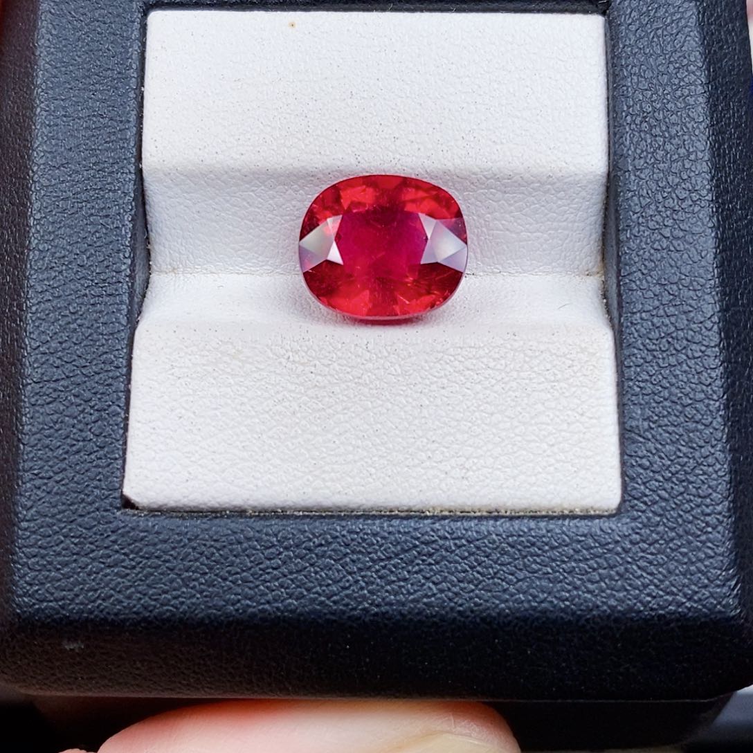 未镶嵌裸石碧玺6.82ct天然鸽血红卢比来碧玺裸石