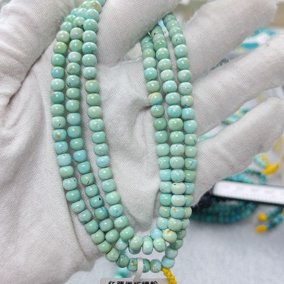 绿松石绿松石未镶嵌