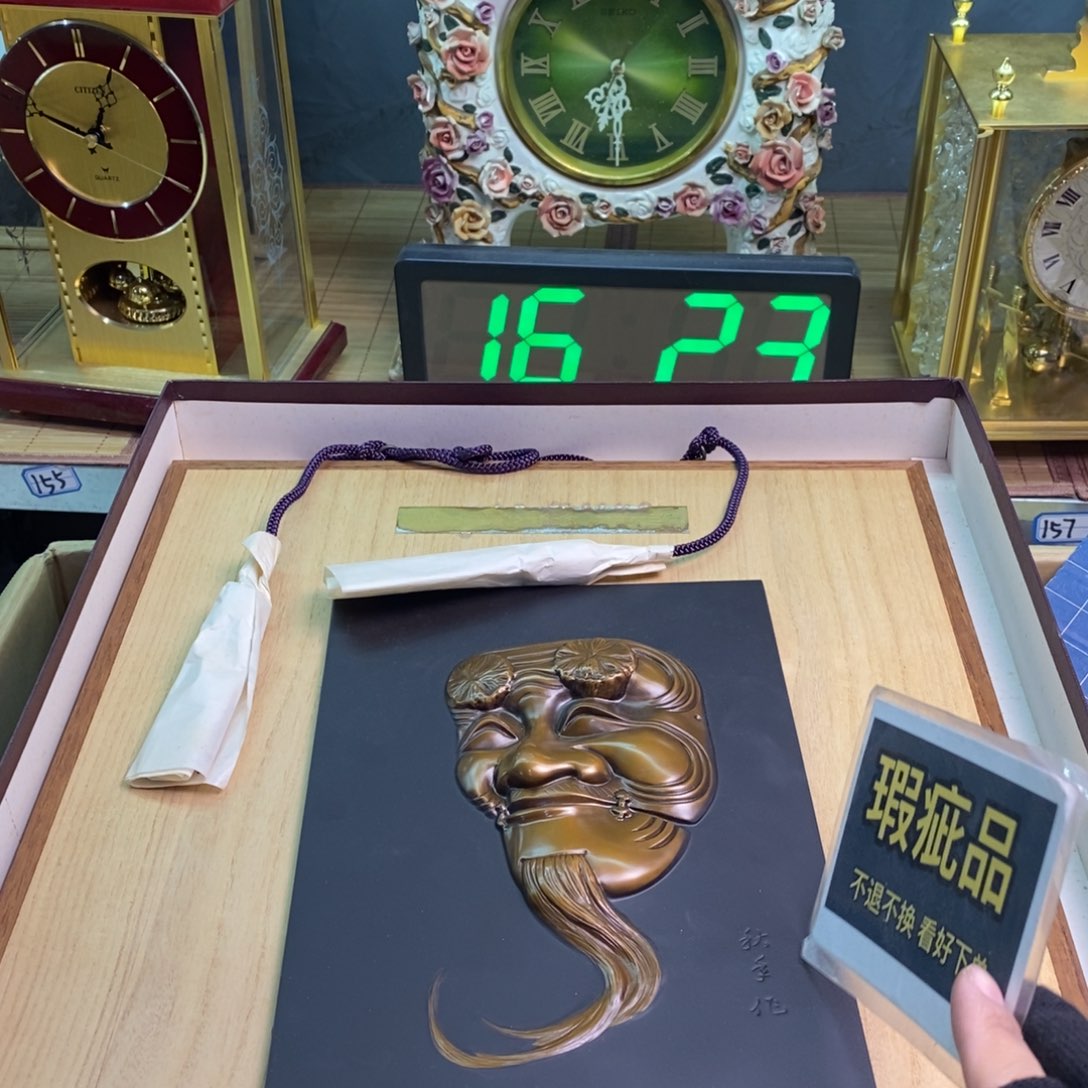 摆件有瑕疵有瑕疵有瑕疵