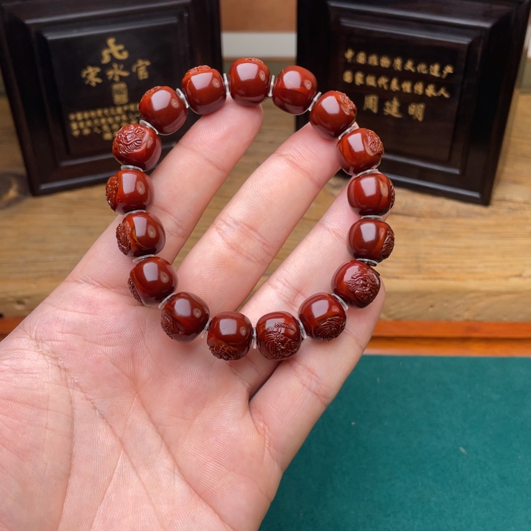 橄榄核吊坠爷*美老型1.4表弟回血