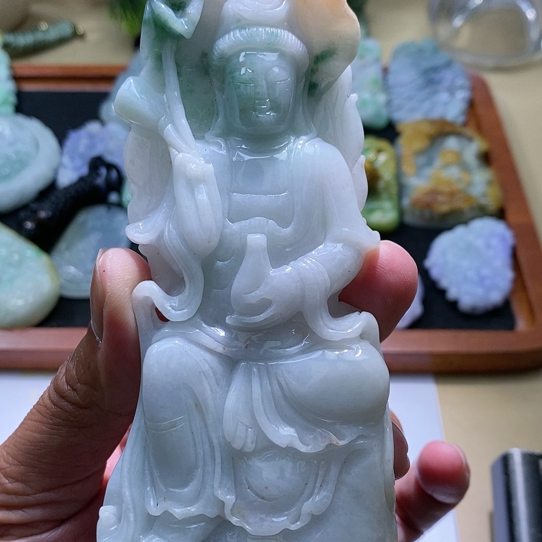 【闪购商品】翡翠颈饰未镶嵌11111111111111