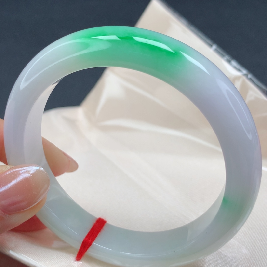 未镶嵌手镯翡翠，17号