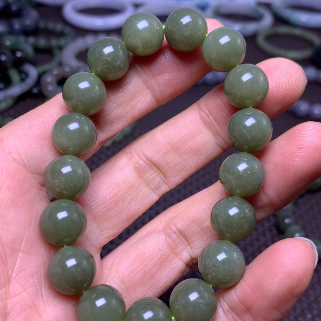 和田玉未镶嵌手串12