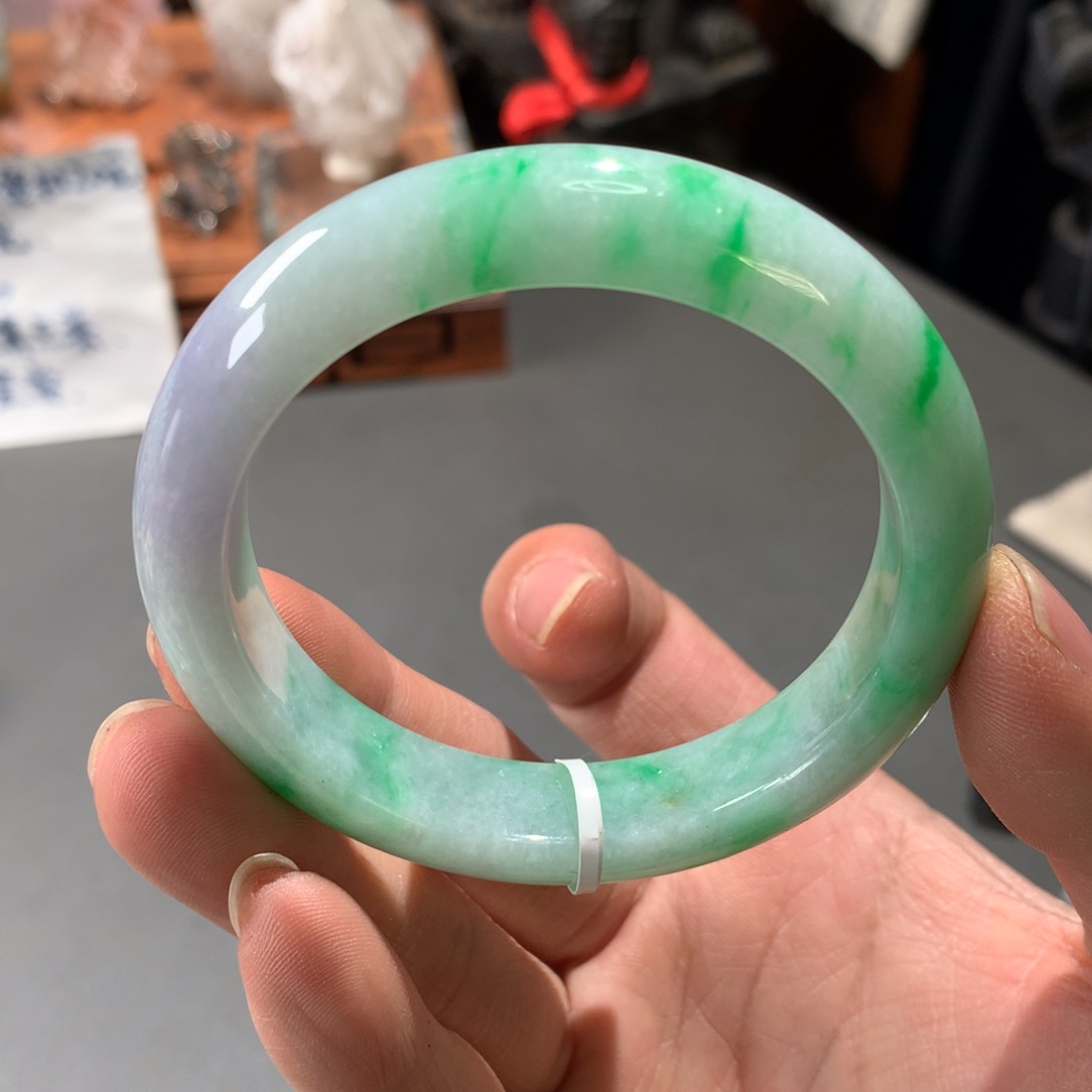 翡翠手镯未镶嵌53.8圈口