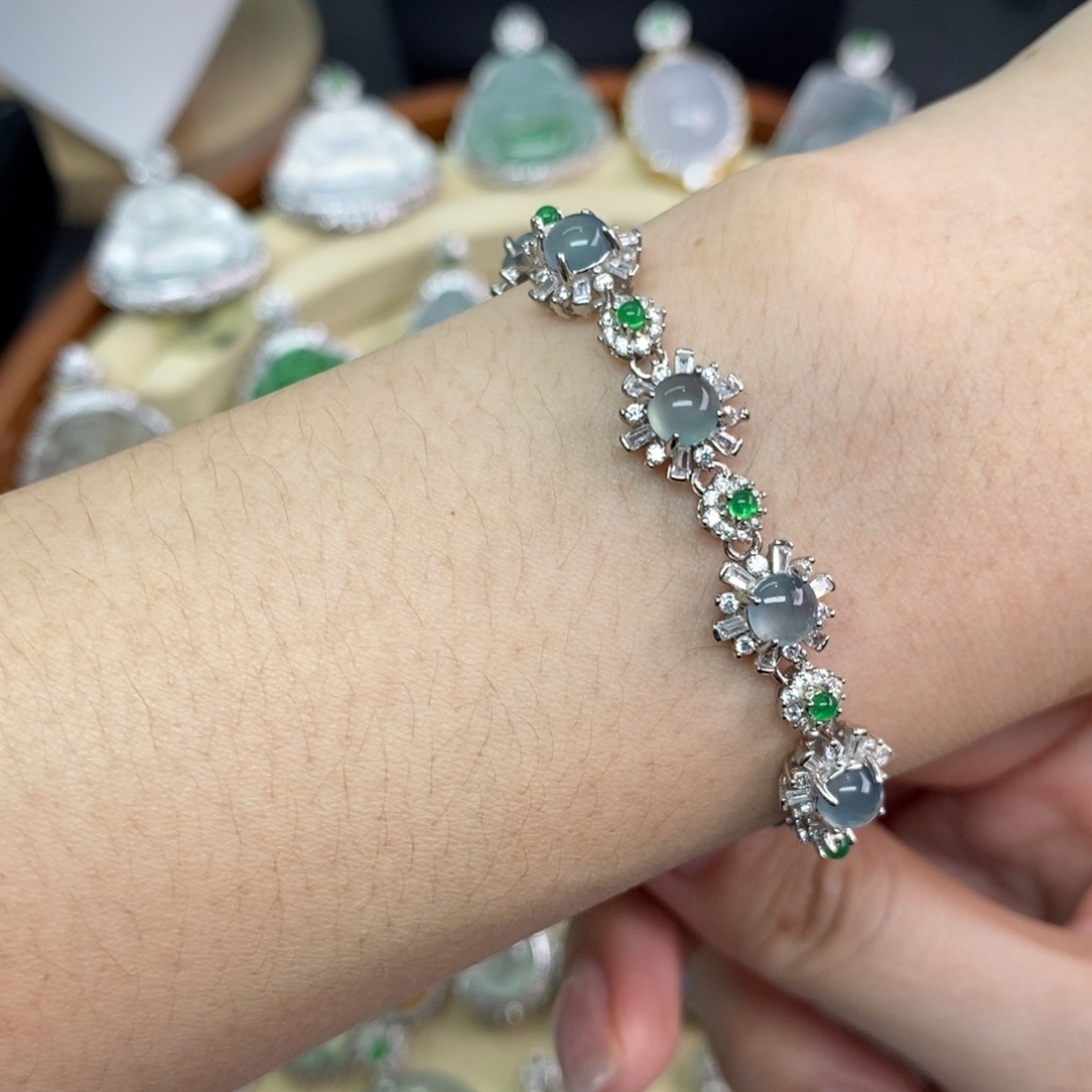 翡翠银S925镶嵌颈饰A货翡翠