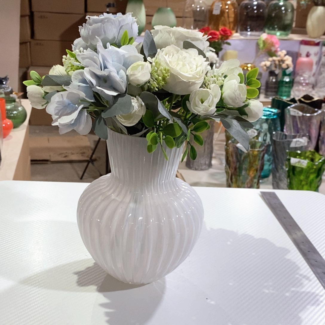 无铅玻璃白色高20口8玻璃花瓶嘎嘎好看玻璃花瓶