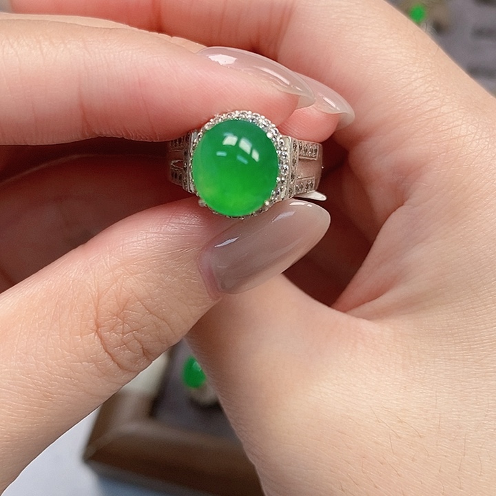 阳***座翡翠裸石翡翠蛋面