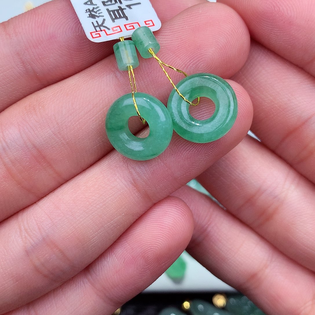 翡翠吊坠(不含链)未镶嵌芮