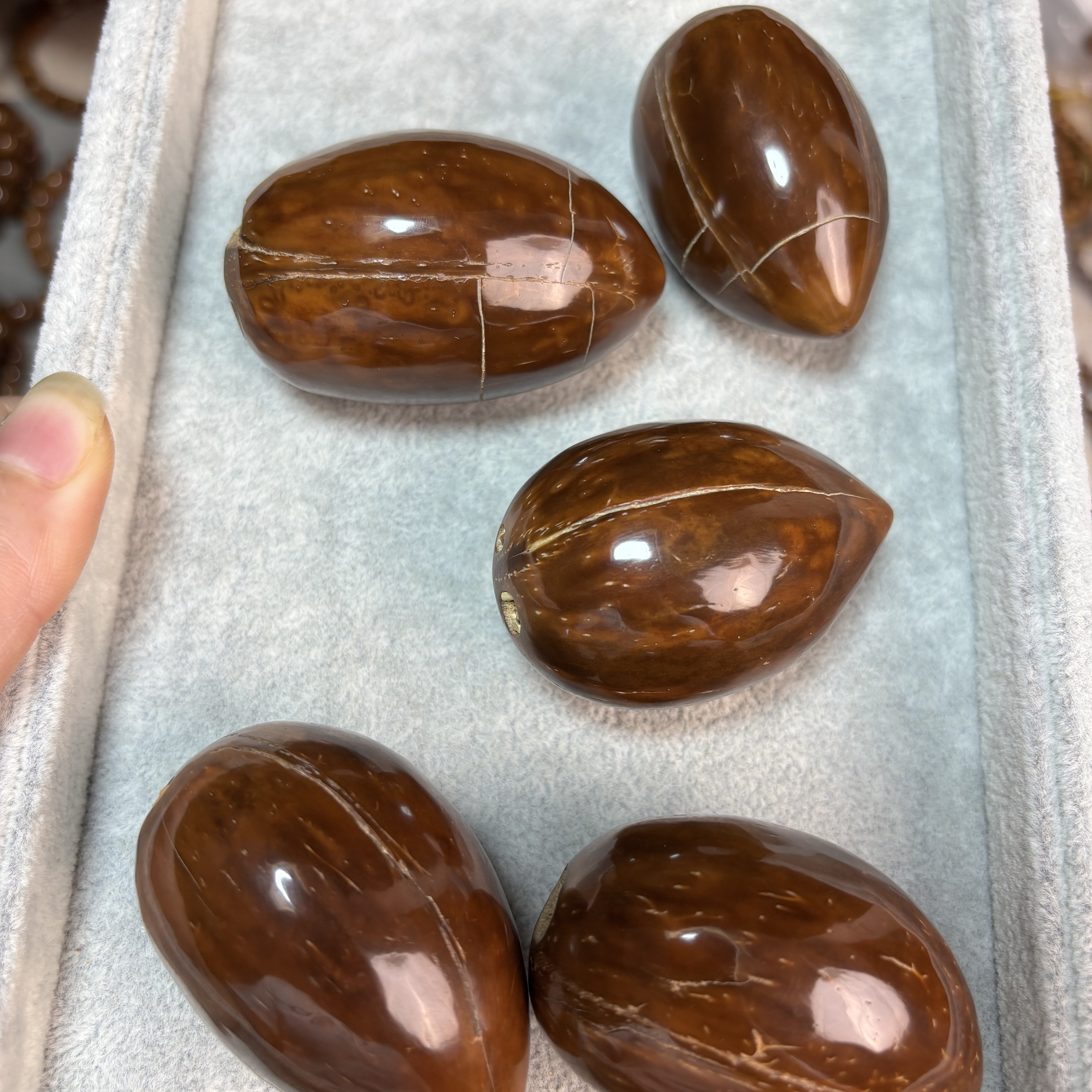 原生态纯天然库克原果随形机抛有冰裂纹刀痕文玩把件