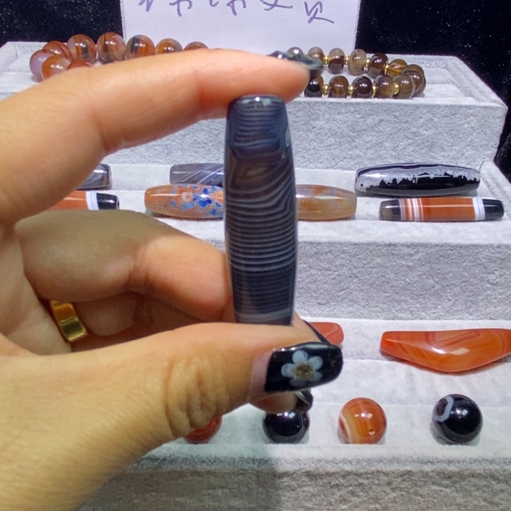 玛瑙/玉髓未镶嵌颈饰