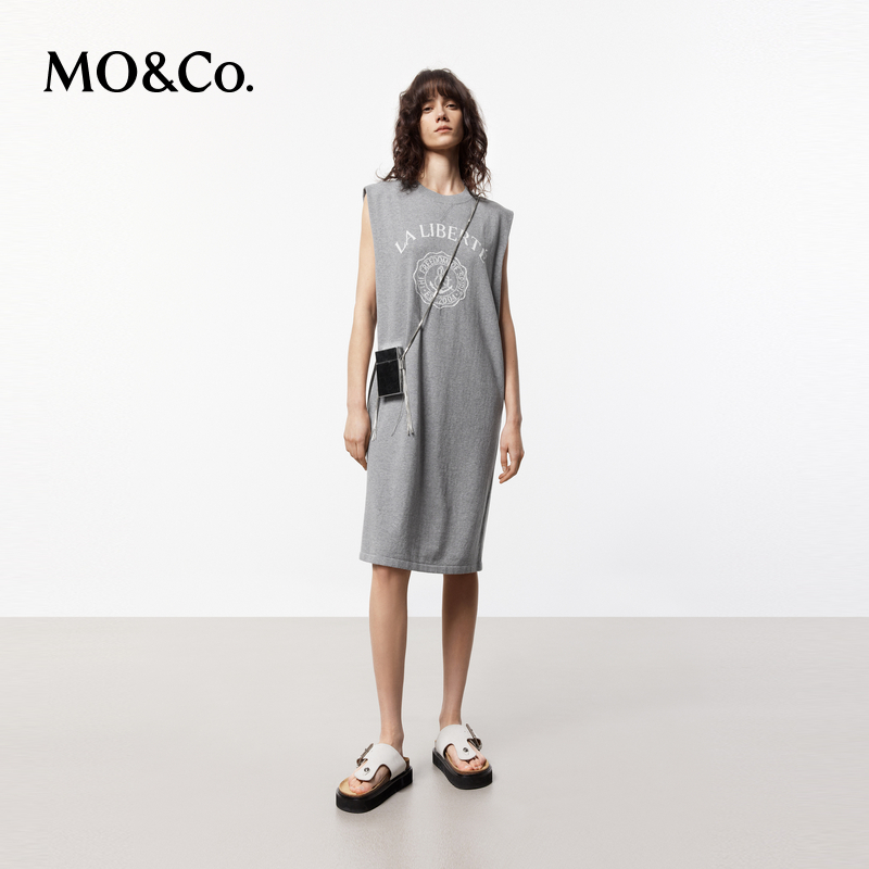 【赵老板专属】MOCO夏航海提花混纺宽肩立裁廓形连衣裙MBD2DRS069