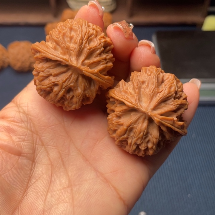 核桃40苹果园88888