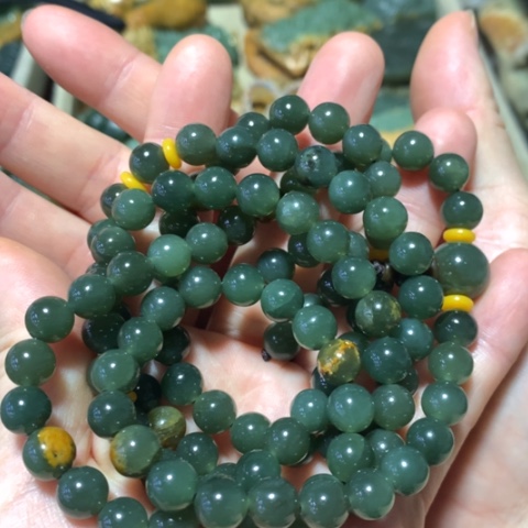 【闪购商品】颈饰未镶嵌和田玉
