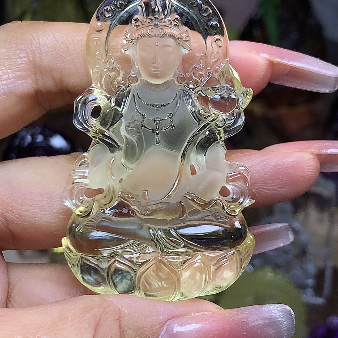 孙***义颈饰未镶嵌水晶天然
