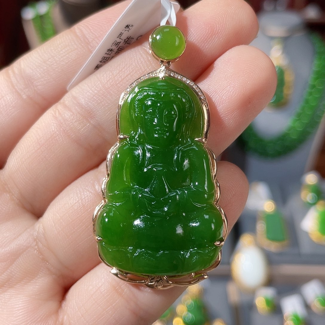 和田玉（碧玉）吊坠18K金镶嵌
