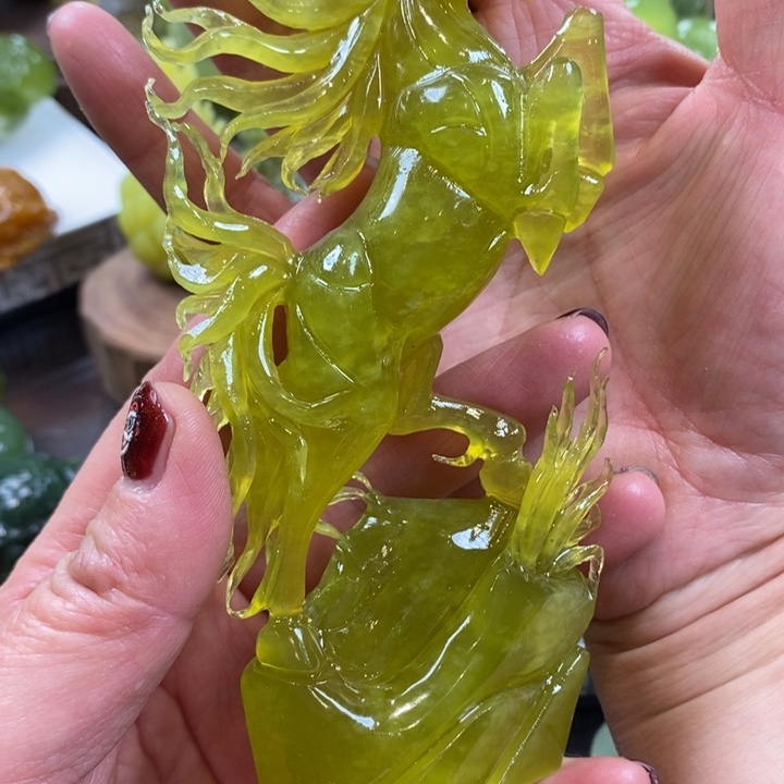 蛇纹石玉（覆膜）珠宝奇石未镶嵌芋**记