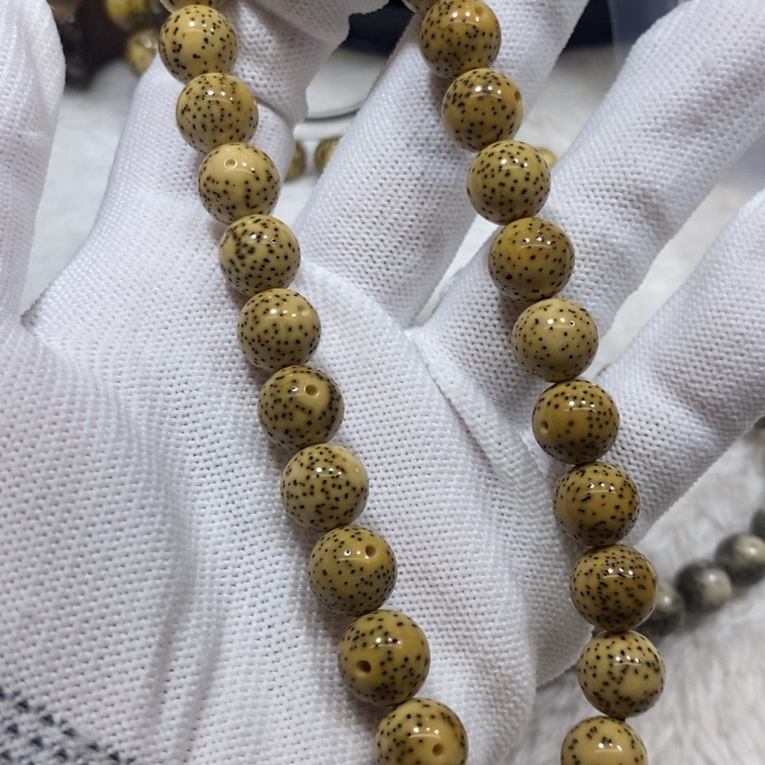 星月菩提手串石玉10圆手持