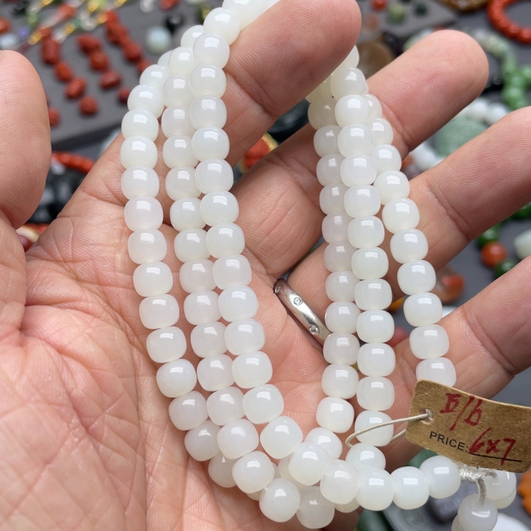 和田玉未镶嵌颈饰7*6mm