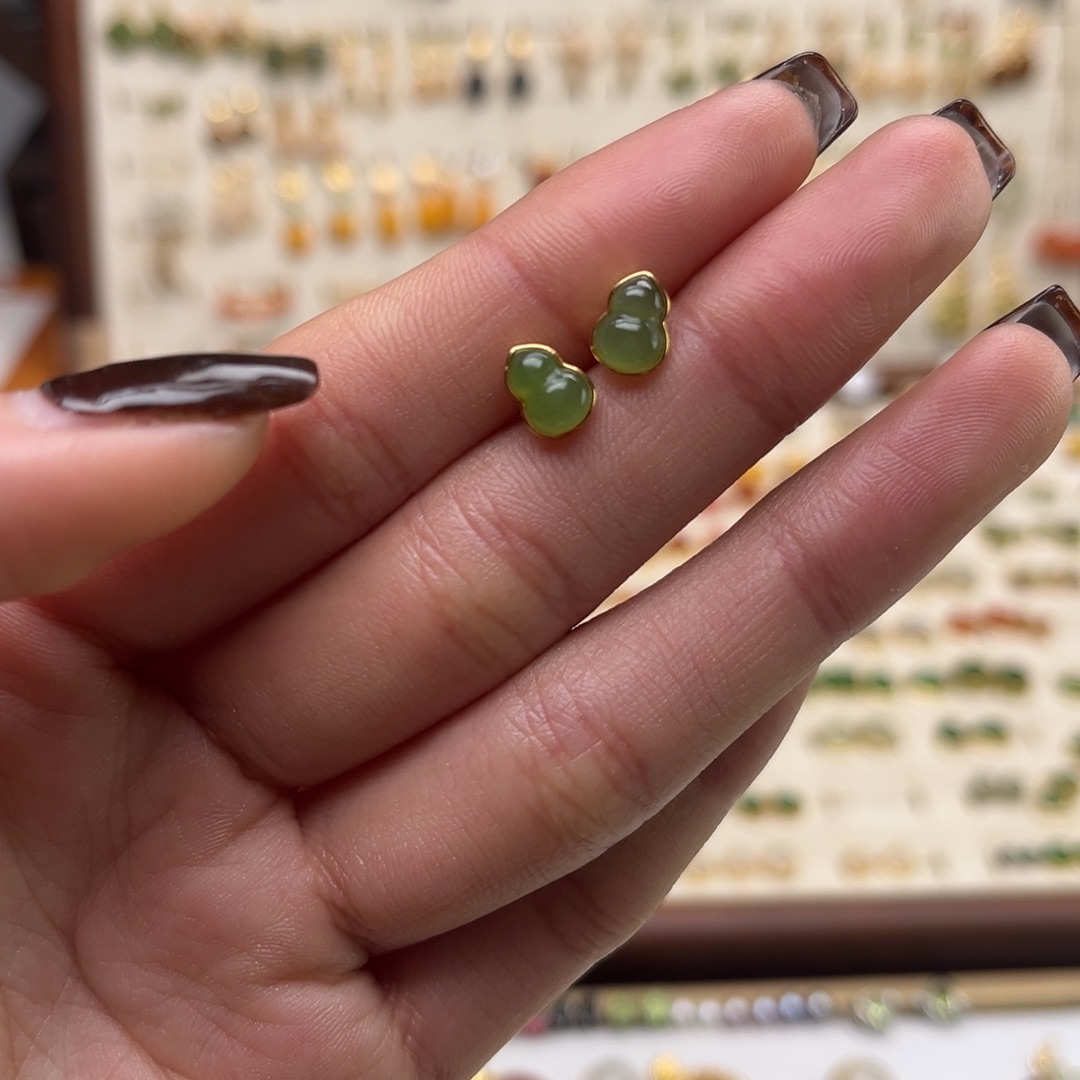 和田玉银S925镀金镶嵌耳饰