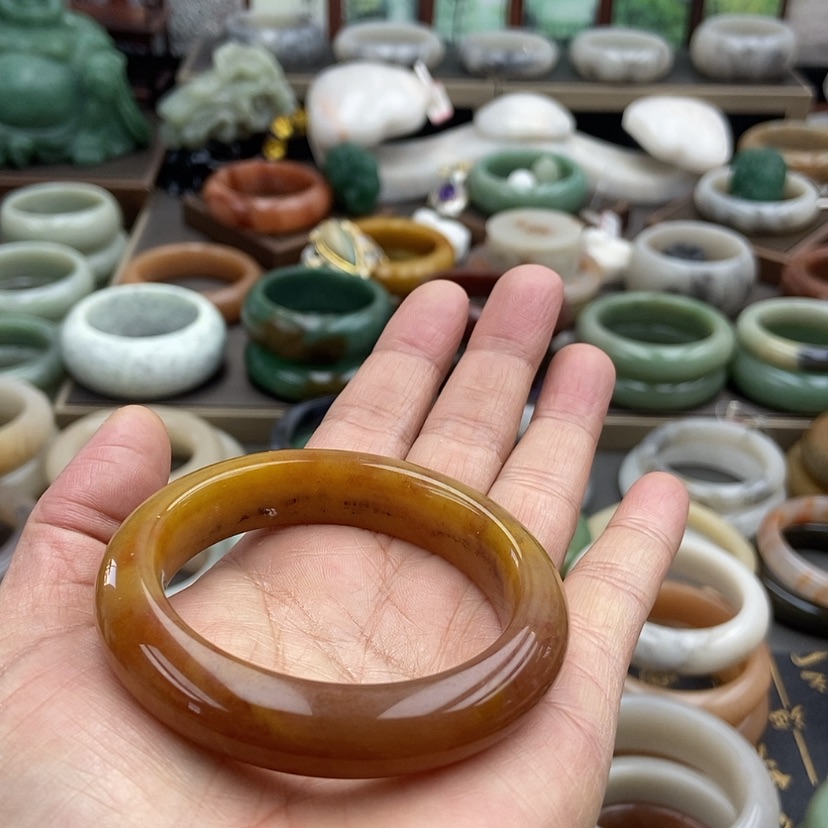 【闪购商品】石英质玉手镯50未镶嵌