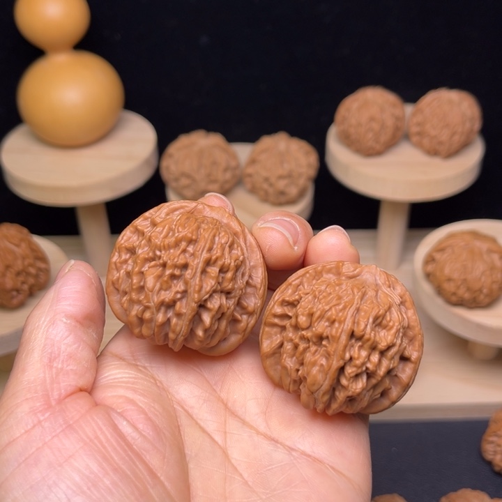 文玩核桃吊坠40四座楼