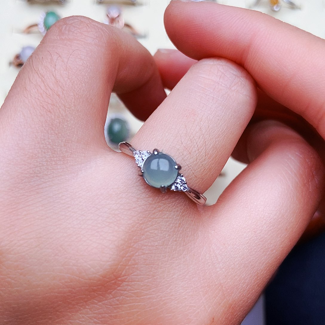 翡翠戒指银S925镶嵌天然A货翡翠