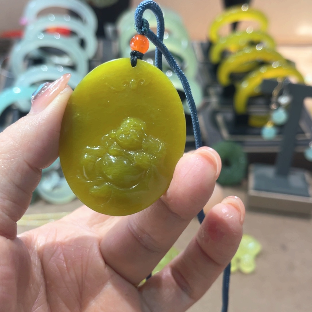 岫玉手镯未镶嵌手镯