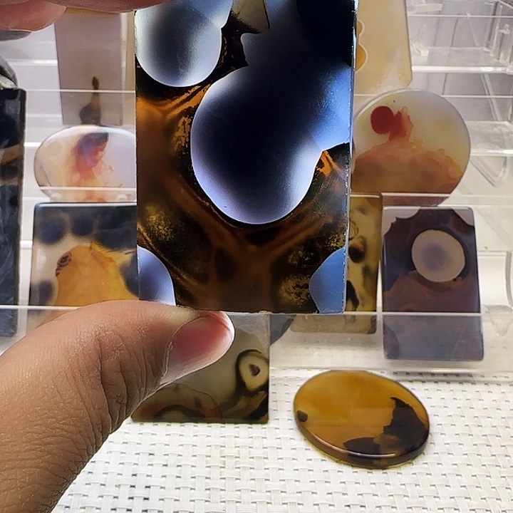 玛瑙/玉髓未镶嵌珠宝奇石