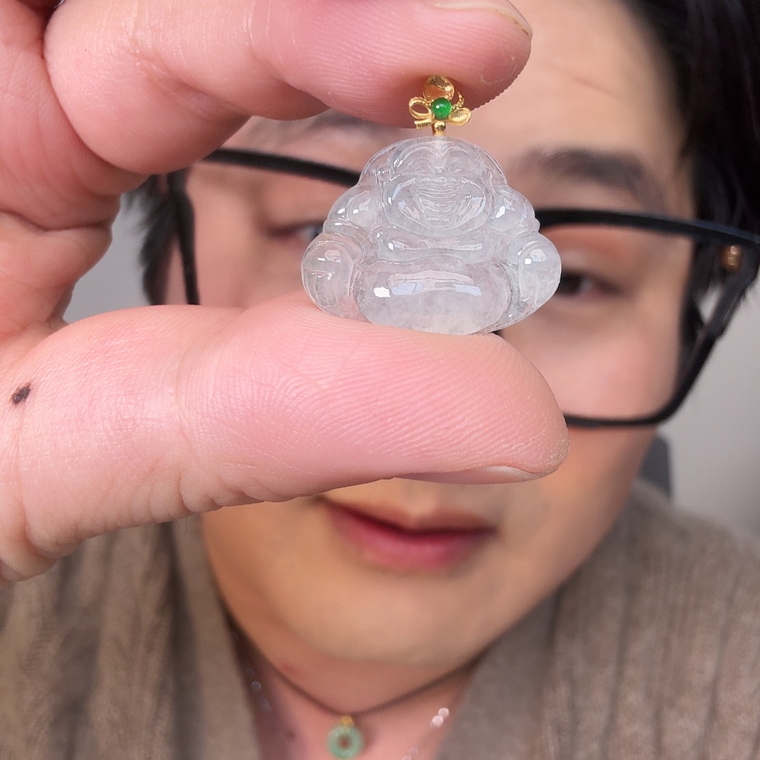 翡翠18K金镶嵌颈饰一件