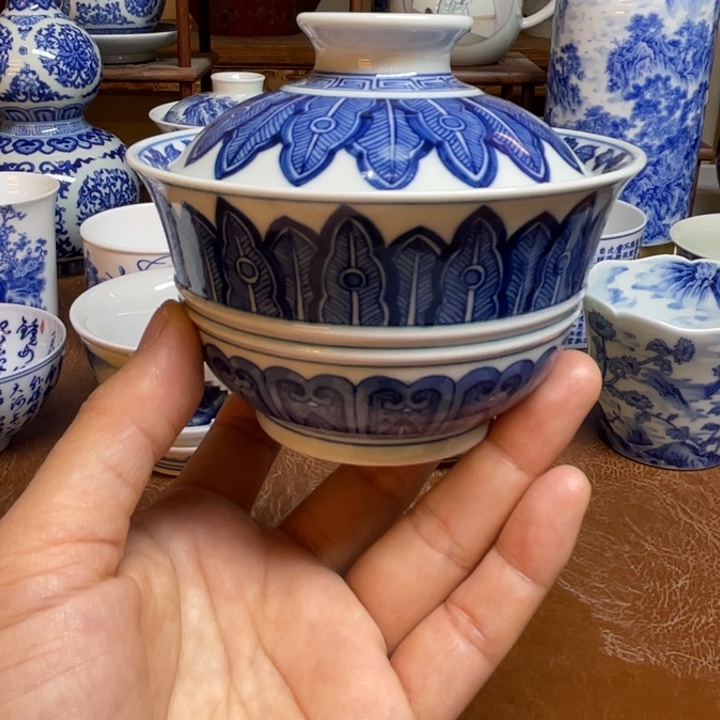 杯卡***?今天晚上的月亮好美哦