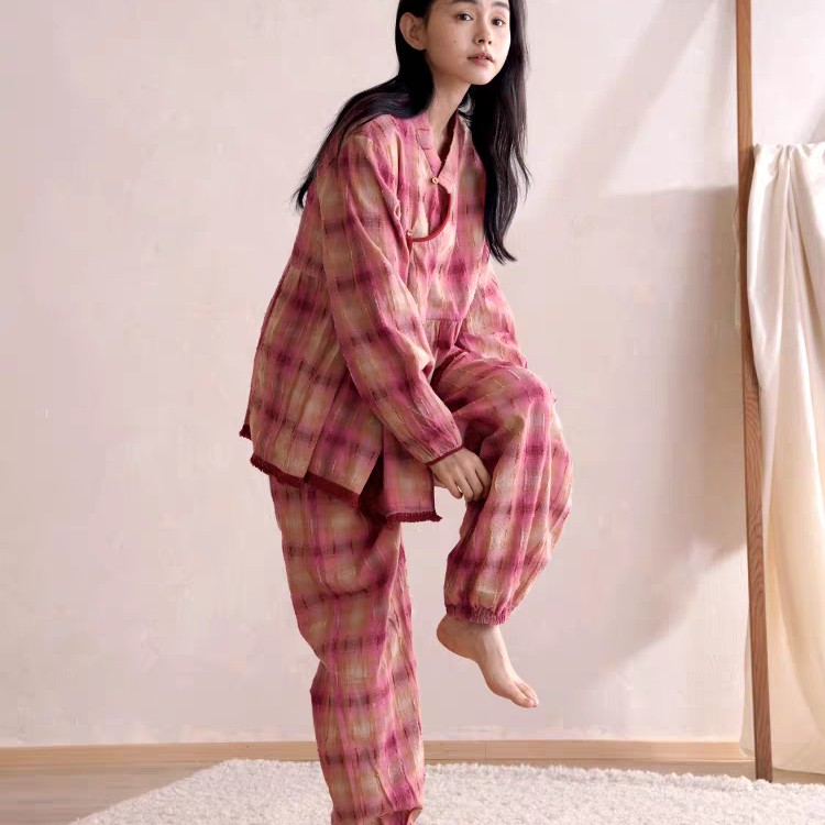 朵朵可可秋冬纯棉粉格小V领长袖睡衣女高级感家居服dw242cz003