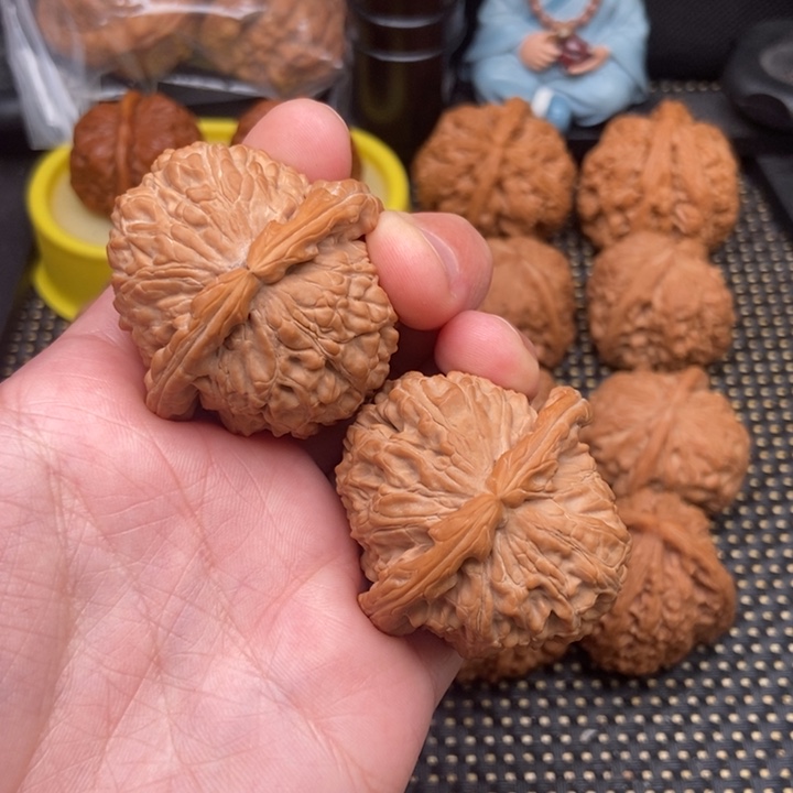 文玩核桃吊坠?****?白狮子