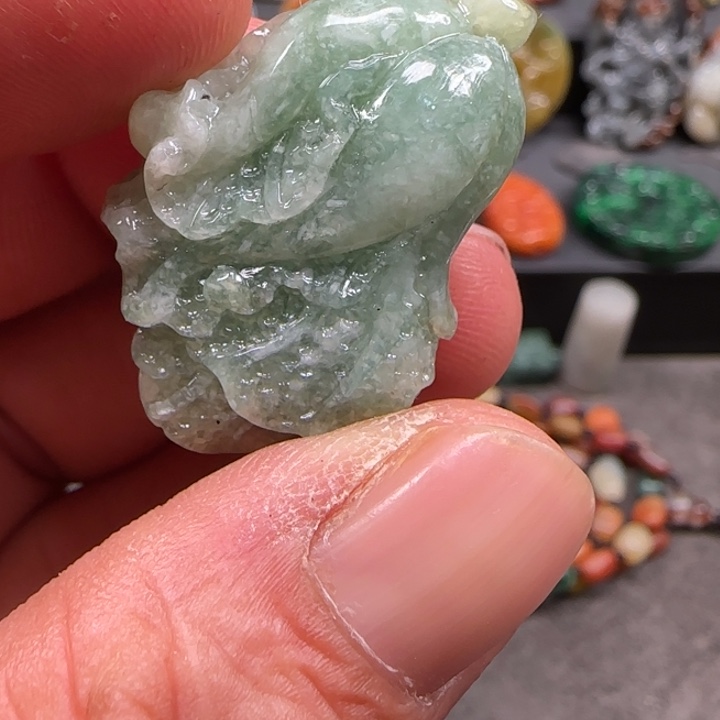 定制翡翠未镶嵌翡翠