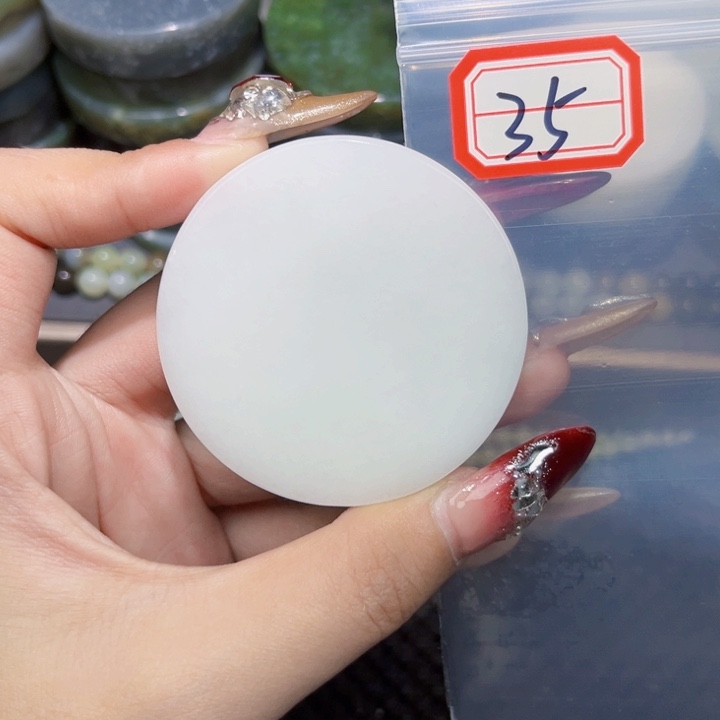 和田玉和田玉边角料随机发未镶嵌