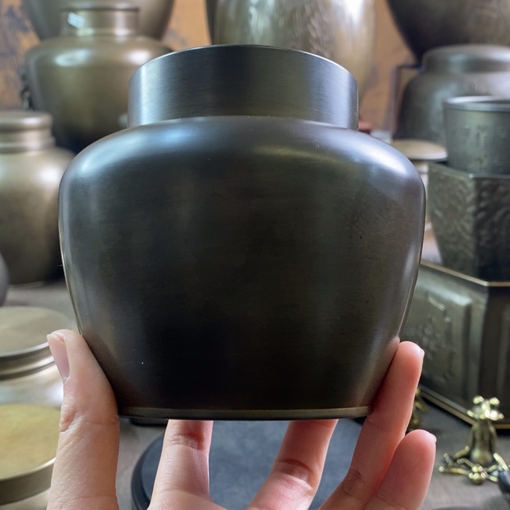 飞***噢噢噢噢哈哈哈哈哈锡罐