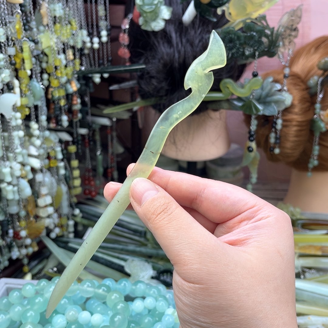 蛇纹石玉发饰未镶嵌写意凤头簪