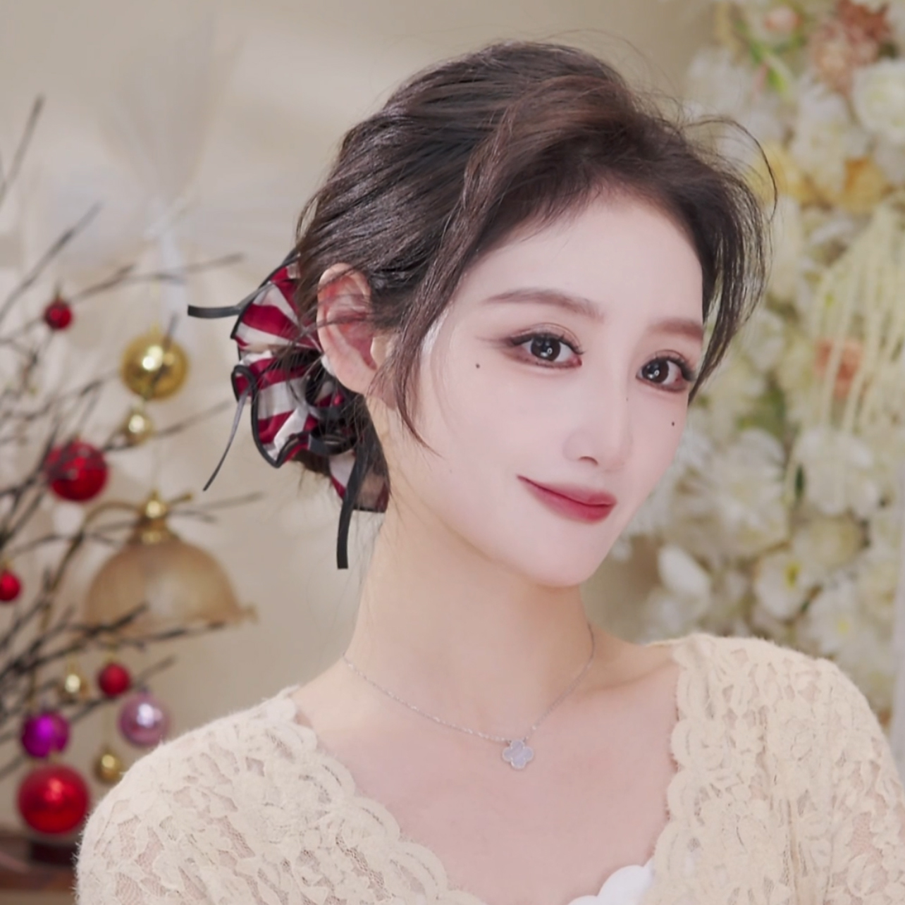 【圣诞福礼】【拼手速】经典红白格子高品质四层锁边发圈韩系花苞头绳