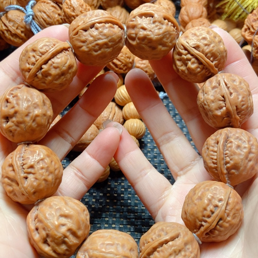 文玩核桃手串足球