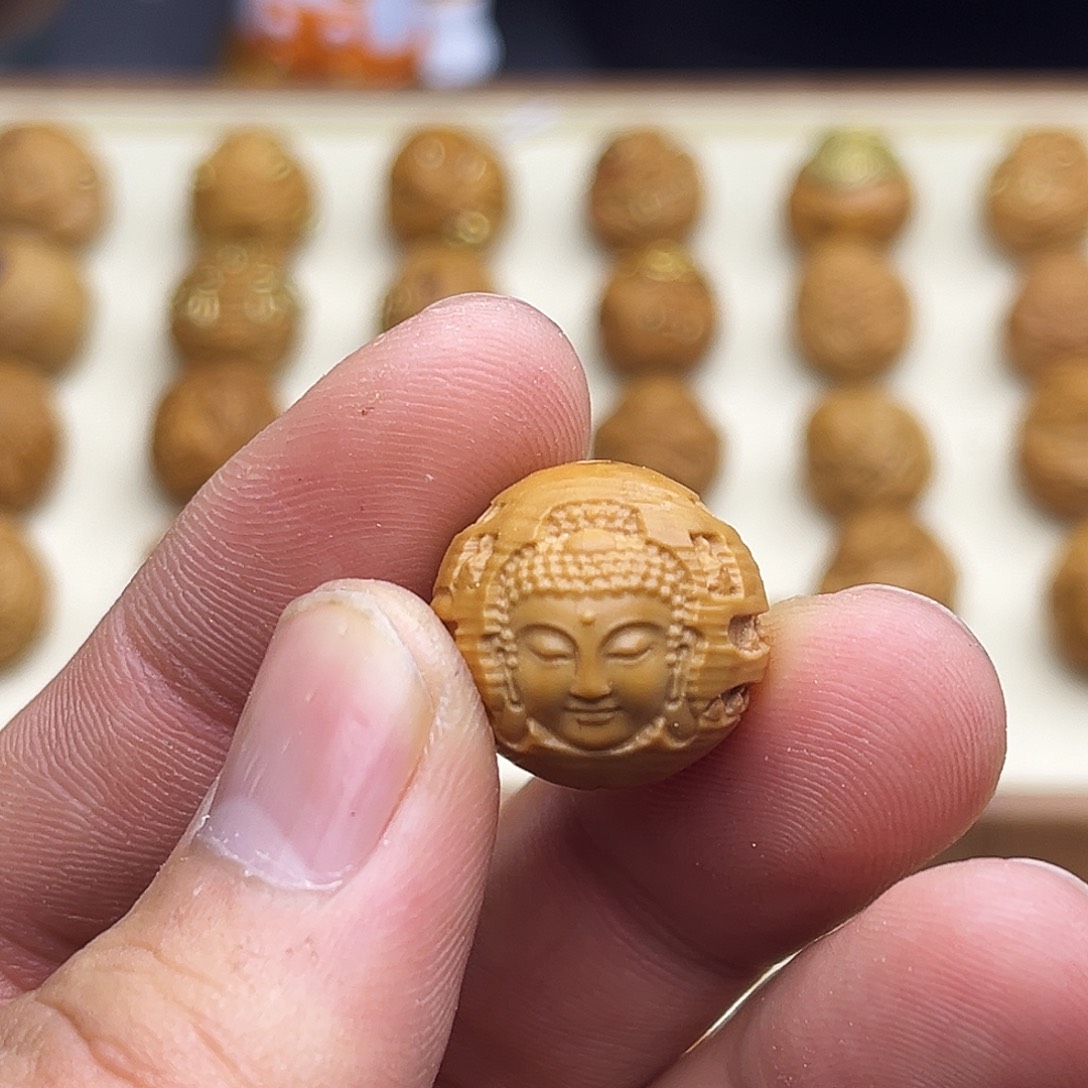 吊坠猴头核桃万佛17