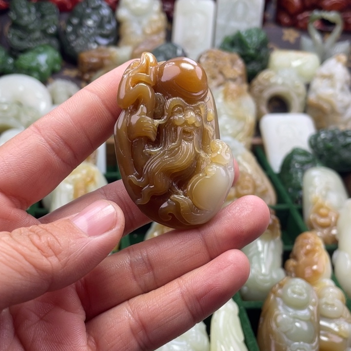 金***沐和田玉（糖玉）未镶嵌颈饰