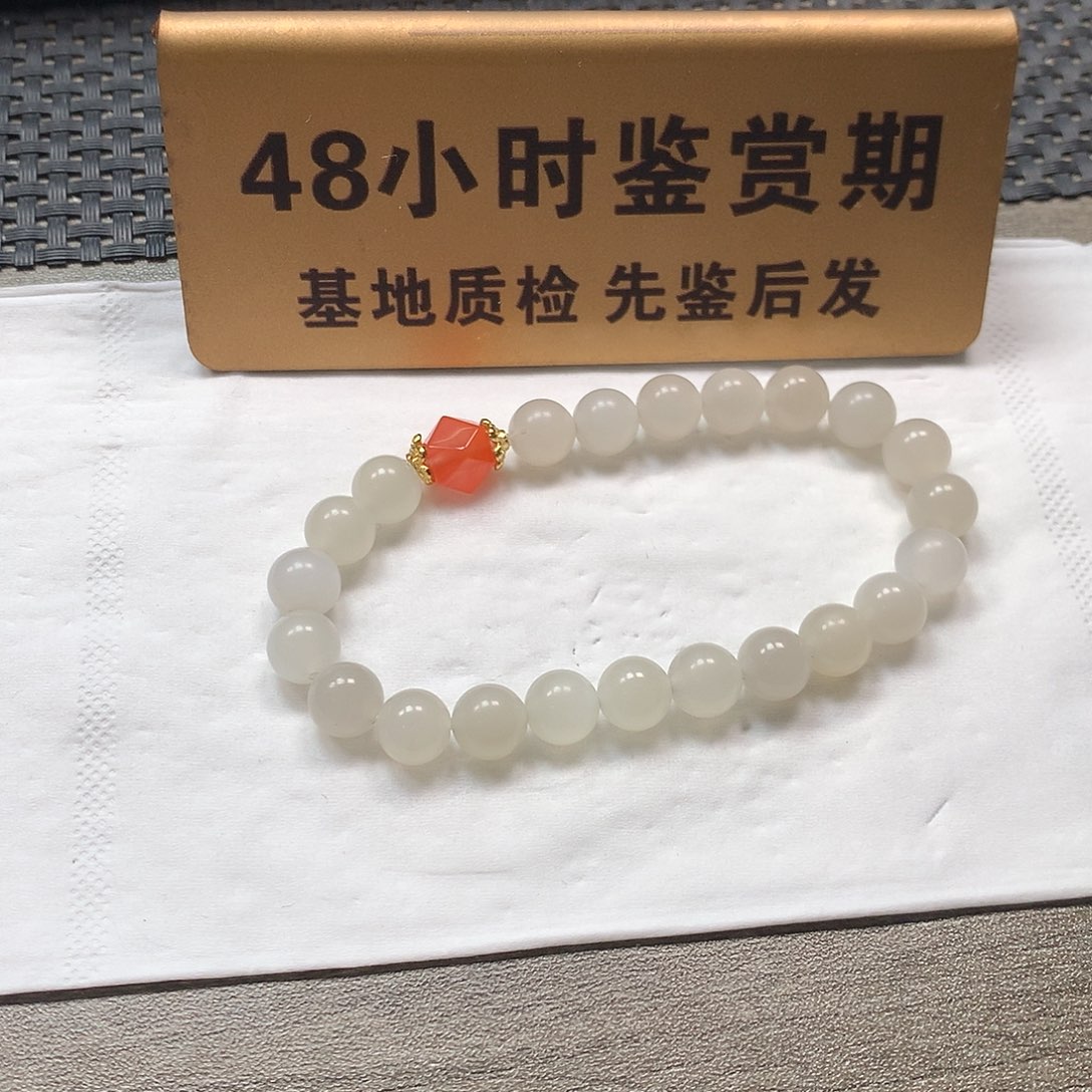 颈饰未镶嵌和田玉卡8