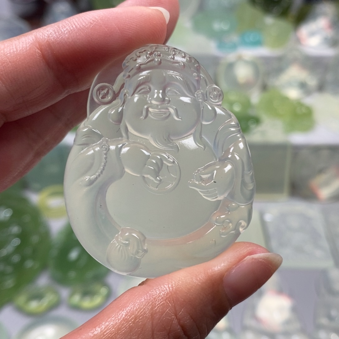 @***名蛇纹石玉未镶嵌颈饰