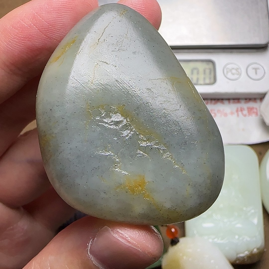 【闪购商品】和田玉挂件未镶嵌超*哥