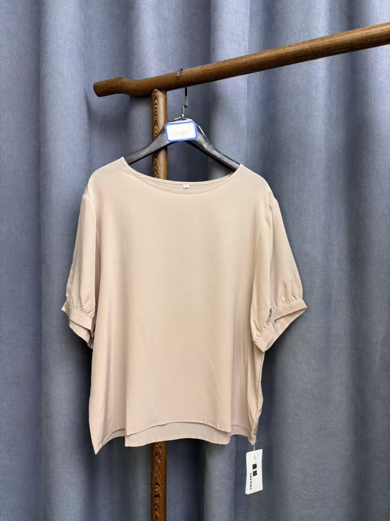 2025夏季新款时尚休闲百搭圆领桑蚕丝双绉上衣短袖女H3184