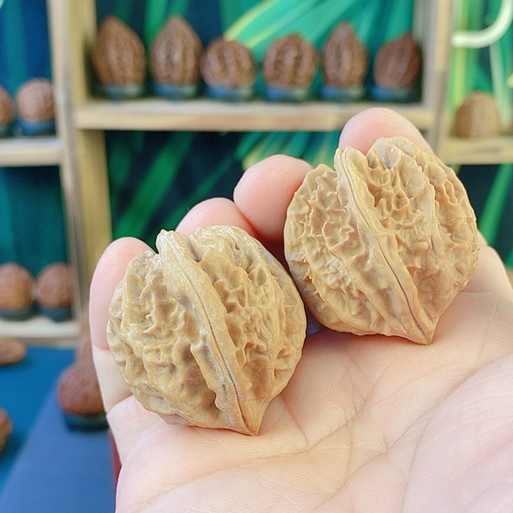 三***土吊坠文玩核桃89大龙34尺