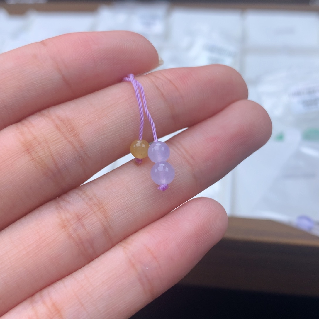 翡翠手链未镶嵌卡