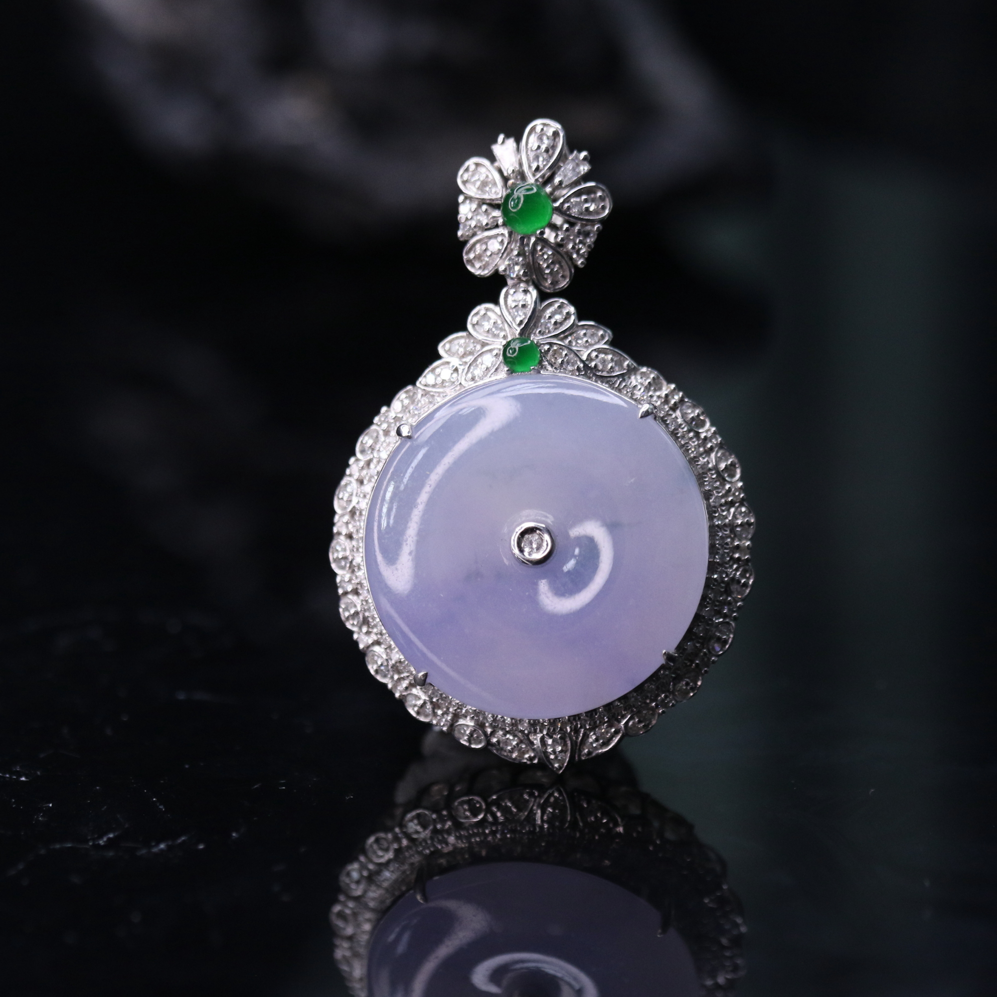 15天然缅甸翡翠A货18k平安扣吊坠/200772/上海嘉禾拍卖